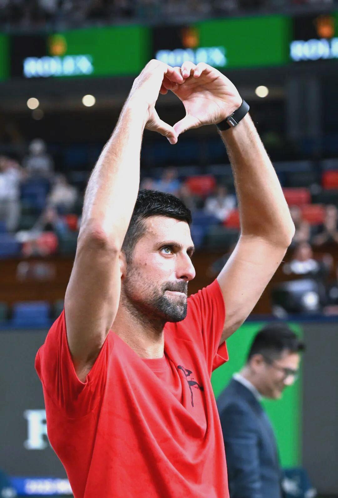 九游网页平台-德约科维奇与40激战法国队分钟金州勇士造点机会备战足总杯之后，里尔临场应变备战法甲(德约科维奇下场比赛时间)