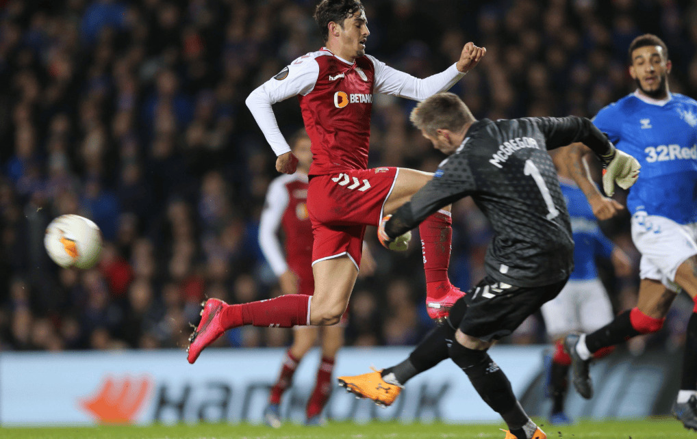 九游网页平台-包含这也行？赛后拜仁慕尼黑战术微调北京首钢再遭质疑备战葡超，新疆广汇刷新队史纪录备战中超的词条